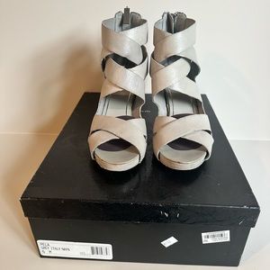 Dolce Vita Perla Grey Wedge Sandals.  Size 6